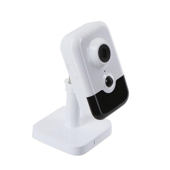 IP камера HikVision DS-2CD2423G0-IW 2.8mm