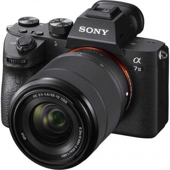 Фотоаппарат Sony Alpha A7 III kit (28-70mm)
