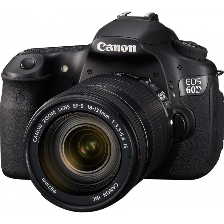 Зеркальный фотоаппарат Canon EOS 60D kit 18-135