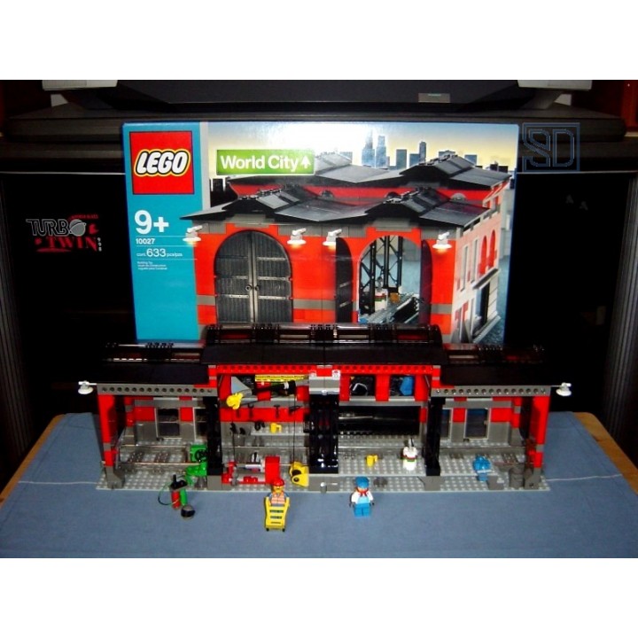 Lego 10027 Ремонтное депо поездов 
